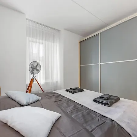 Lux 2bd With Mini Spa Next To Old Town تالين