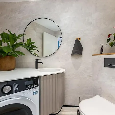 شقة Lux 2bd With Mini Spa Next To Old Town تالين